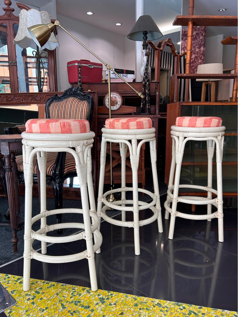 Vintage rattan bar stools best sale