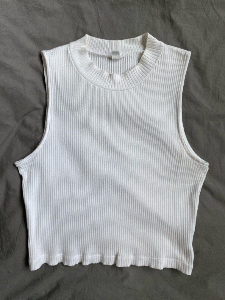 White ribbed sleeveless turtleneck online
