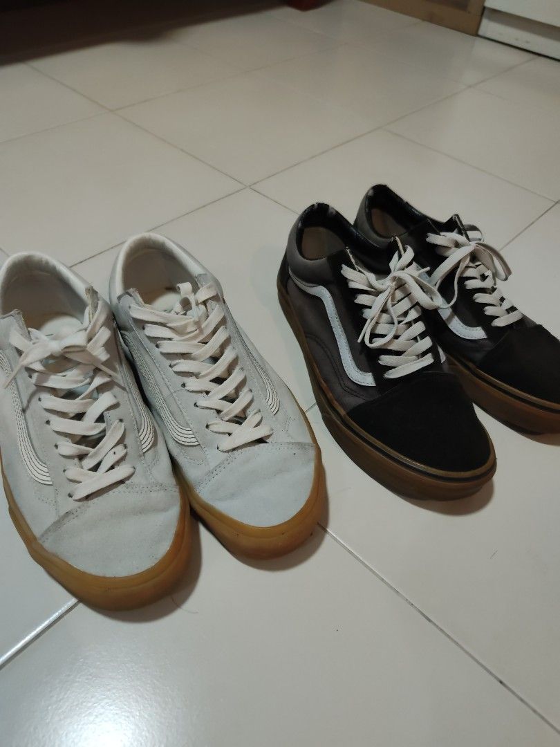 What stores sell vans sneakers online