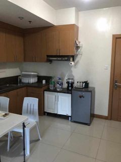 1 Bedroom in The Trion Tower 2 Bgc Condo For Sale |FretratoID:RC372
