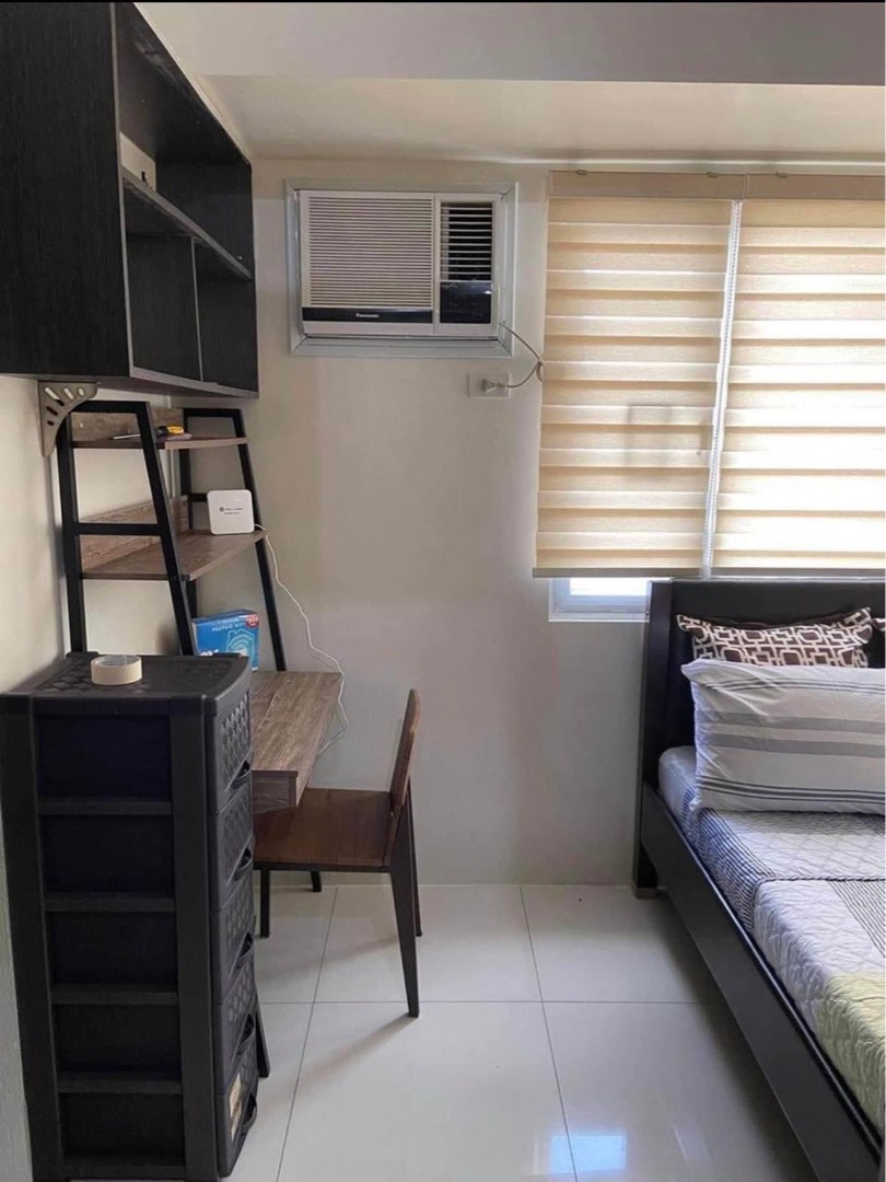 (Category: ) located in . Submitted by declutter245 (Listing ID 1286657881, Image 1). Description: .