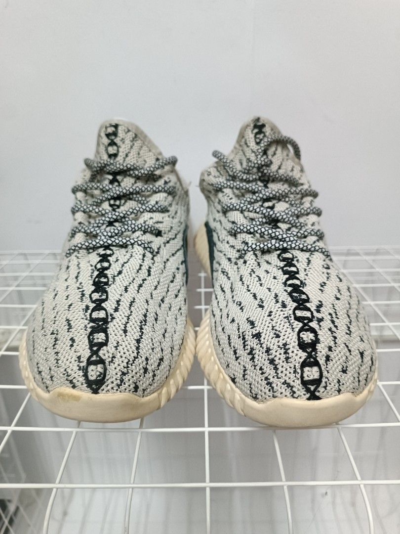 Yeezys 35 v1 store