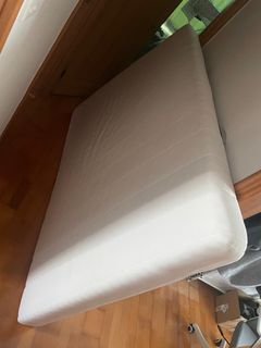 （分類：）位於 。 由 adriannahk 提交（商品編號 1286679021，圖片 1）。簡介： 。