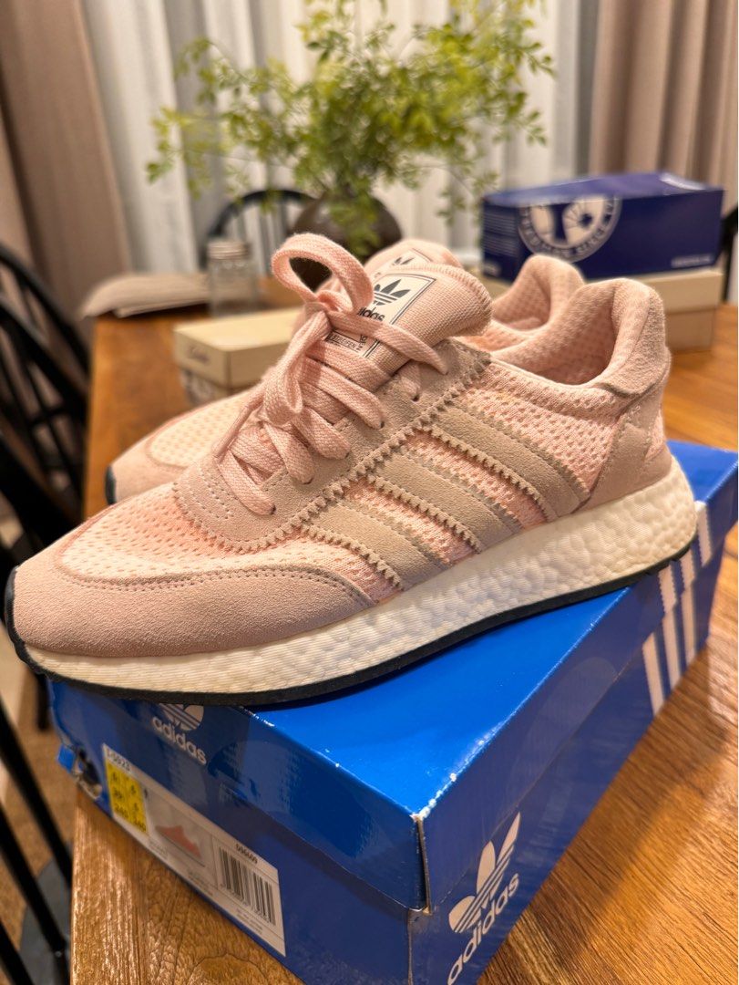 Iniki store adidas women