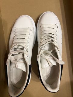 （分類：）位於 。 由 ceciliachann 提交（商品編號 1286765274，圖片 1）。簡介： 。