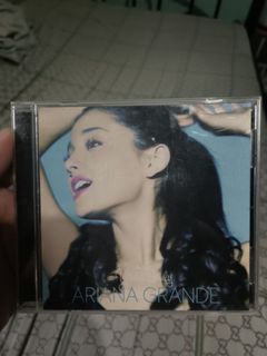 Ariana Grande- Yours truly (Japan Edition)