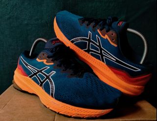 (Category: ) located in . Submitted by mans_sneakers (Listing ID 1286478260, Image 1). Description: .
