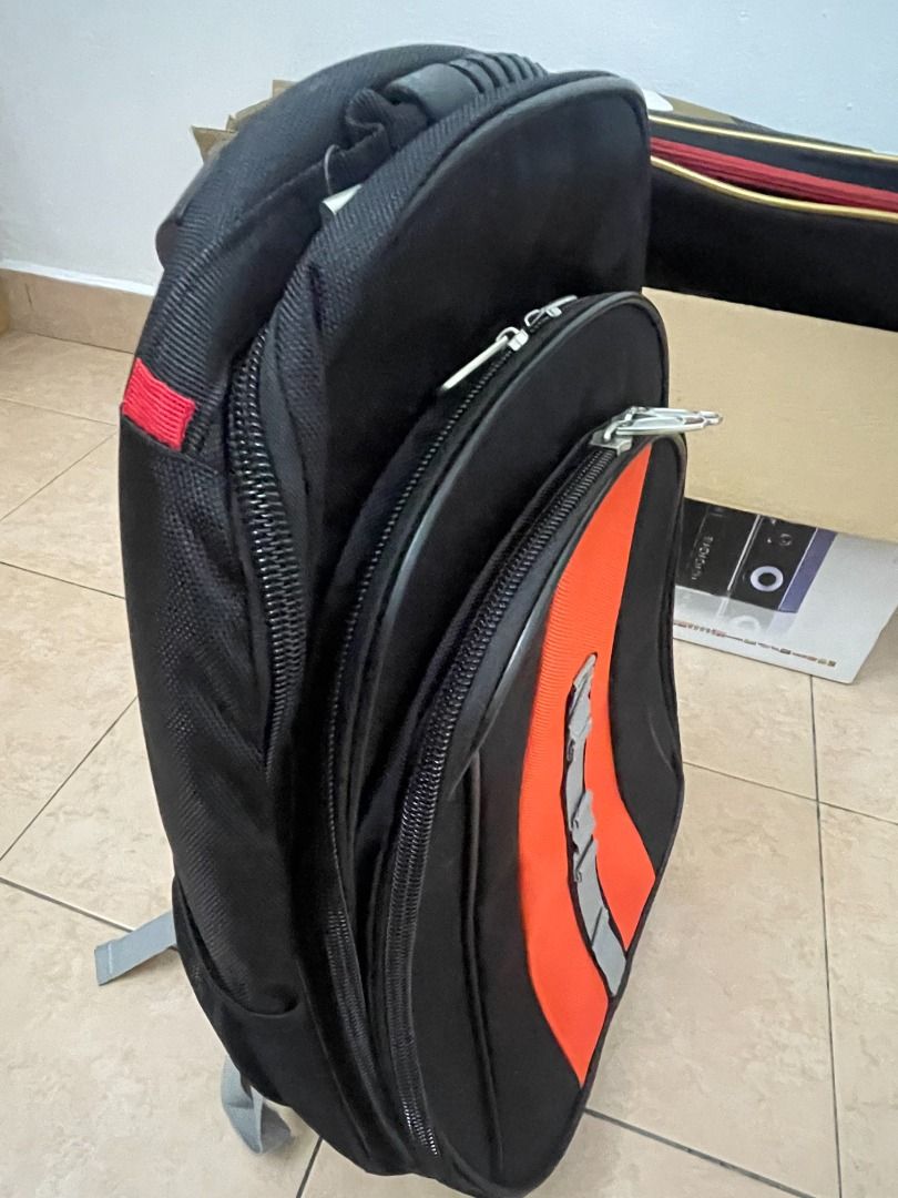 Backpack with roller (Category: Backpacks) located in Putrajaya. Submitted by yelles (Listing ID 1286653590, Image 2). Description: Napsack with roller and adjustable handle Brand New 3 compartments Thick zip with small lock .