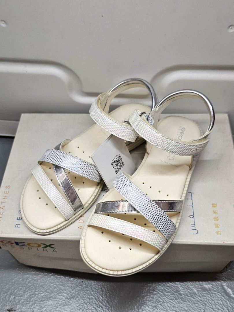Geox girl clearance sandals sale