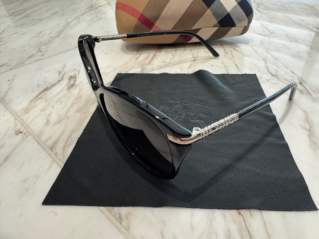 Burberry glasses best sale womens 2015