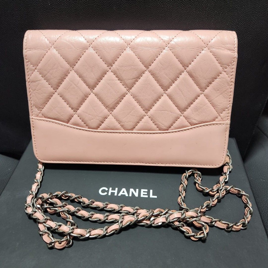 CHANEL Gabrielle Wallet On Chain w Tags