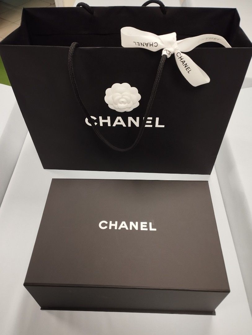 Chanel sales handbag box