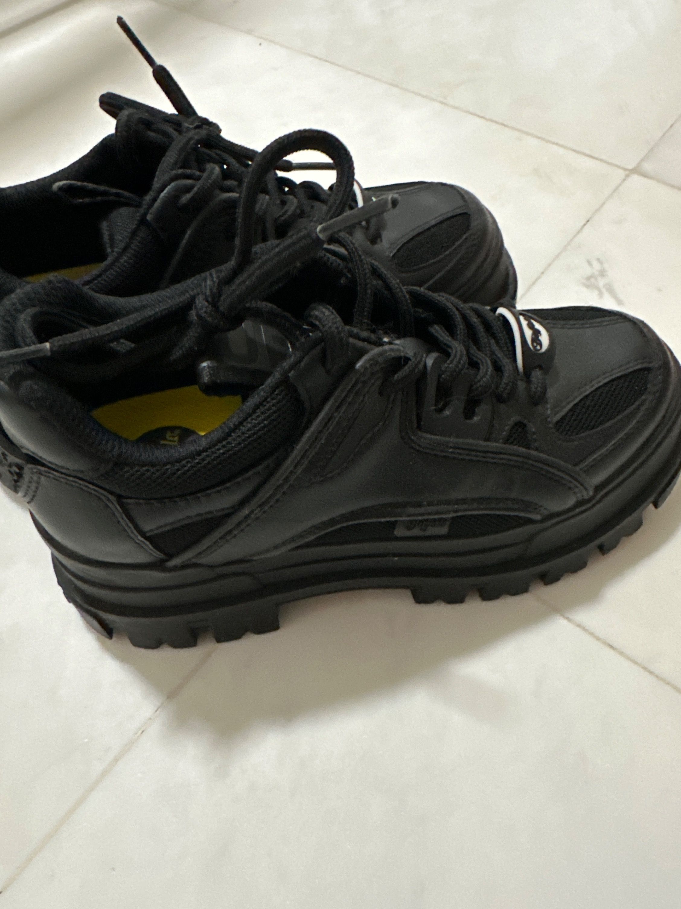 Chunky sneakers buffalo hotsell