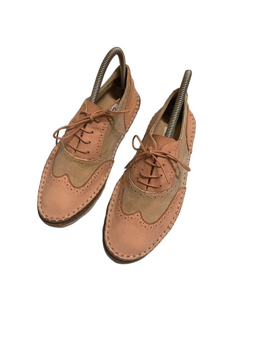CLARKS NARRATIVE SHOES Women s Fashion Footwear Loafers on Carousell