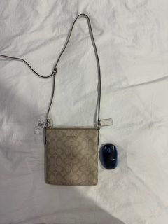 (Category: ) located in . Submitted by fairoza (Listing ID 1286746196, Image 1). Description: .