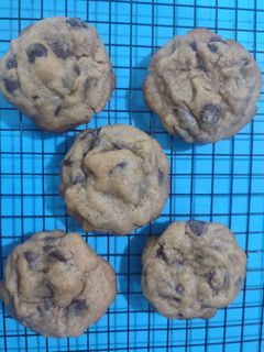 Cookies (Chocolate Chip, Red Velvet, Brookies)