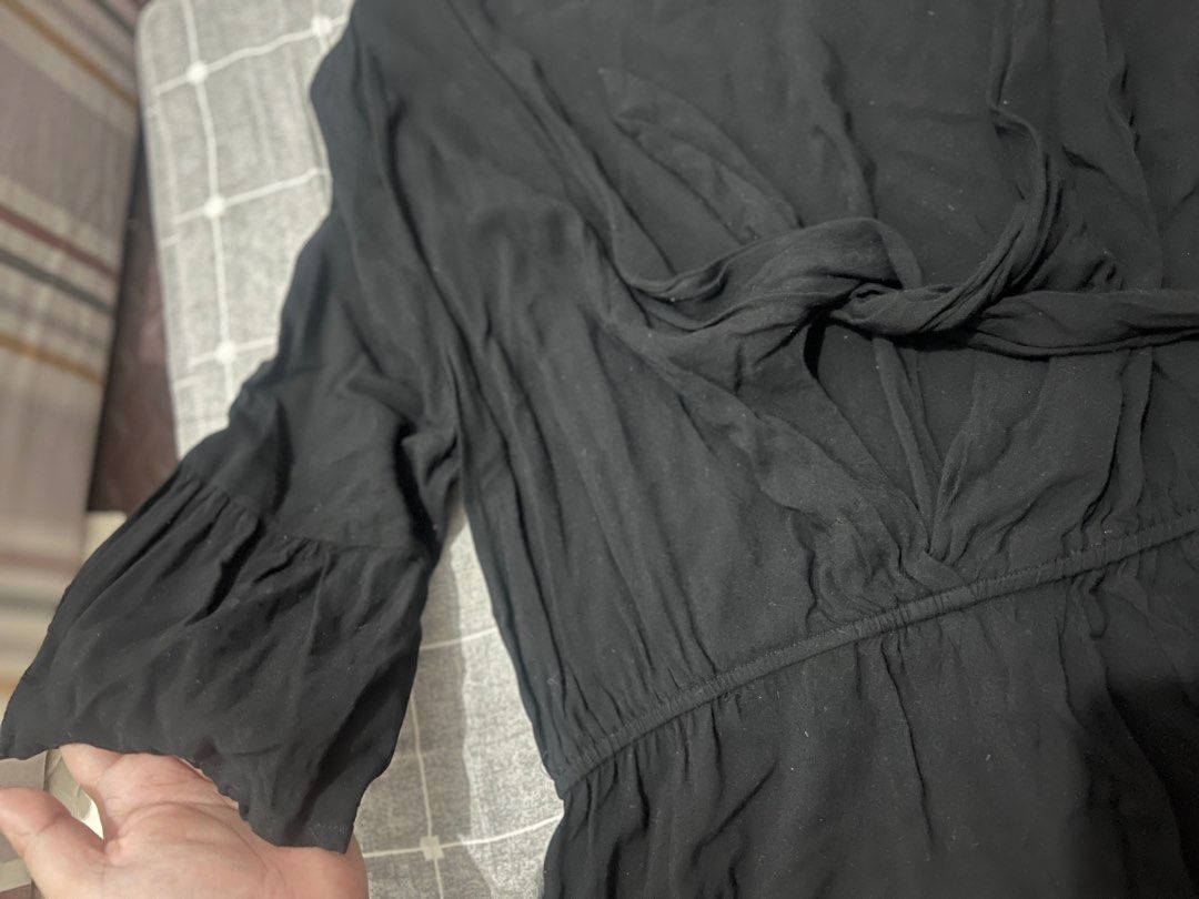 Cotton on Romper (Category: Rompers) located in Quezon City. Submitted by skyleeeee (Listing ID 1286821000, Image 3). Description: Cotton On self tie romper front self tie design bell sleeves size M on tag can fit Med to Large frame Payment options: Gcash Unionbank BPI Lala.move. pick up S.hopee. checkout Loc. Cubao QC.