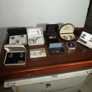 cufflinks and other accessories