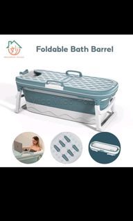 European folding bathtub