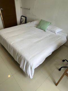 (Category: ) located in . Submitted by gracebuyer (Listing ID 1286738901, Image 1). Description: .