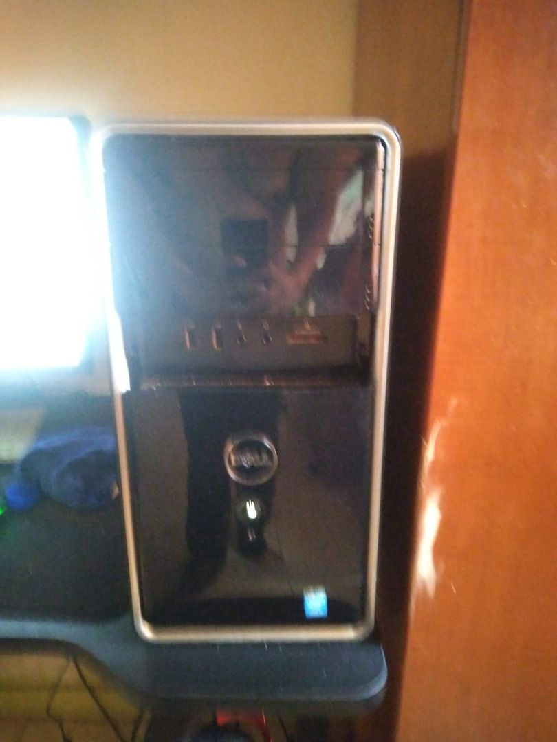 gamming pc (Category: Desktops) located in Singapore. Submitted by mra198330 (Listing ID 1286650645, Image 1). Description: .
