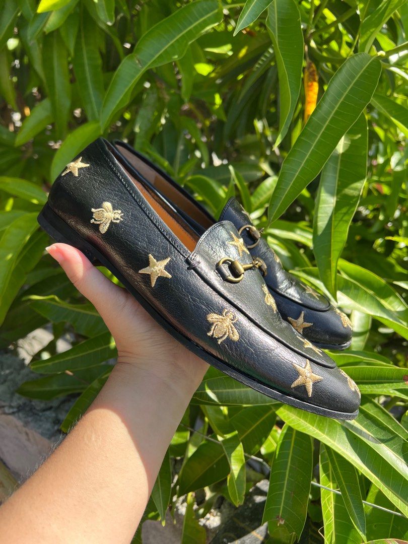 Gucci leather loafer hotsell with bee
