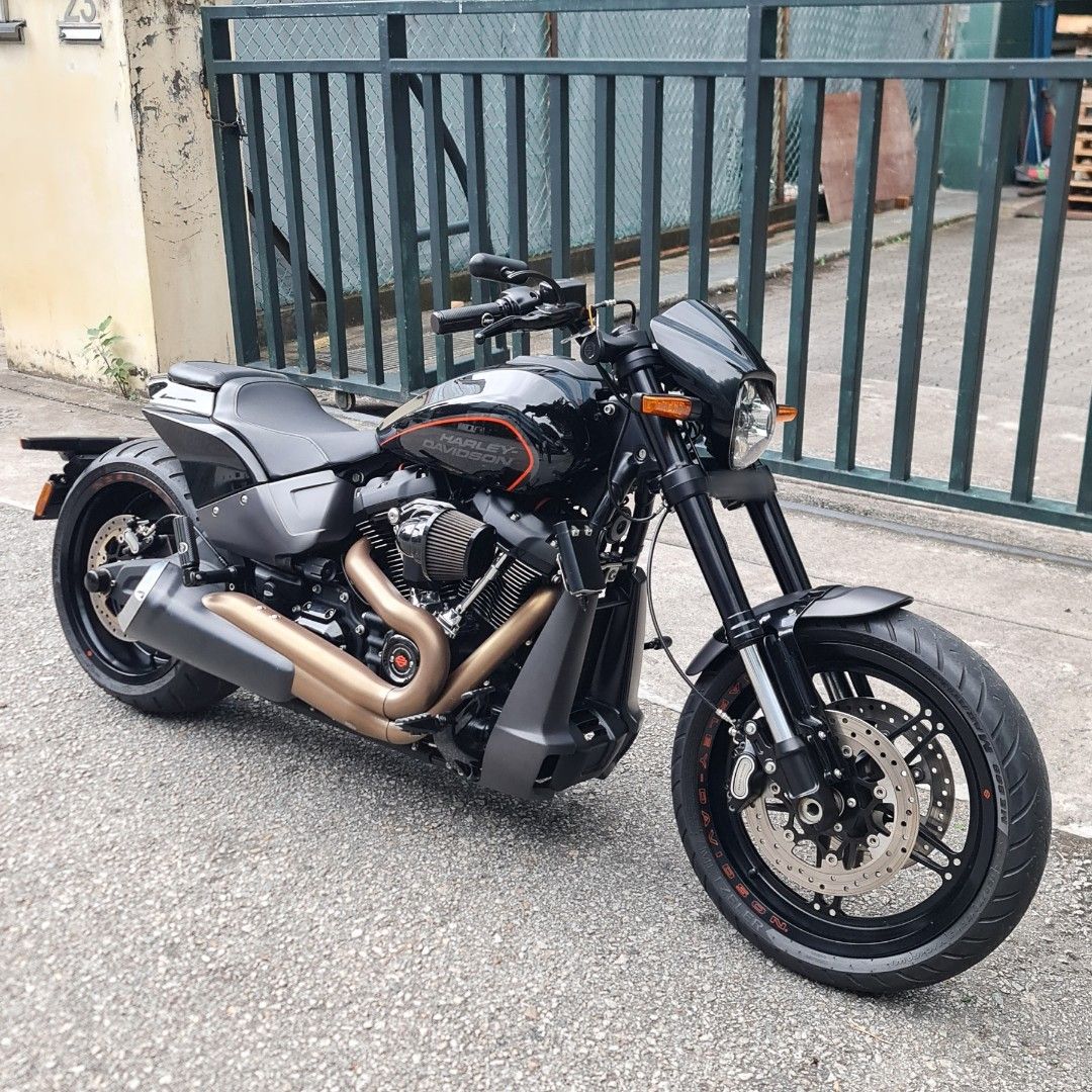 Harley Davidson Softail FXDR 114 Sporty Breakout lookalike not