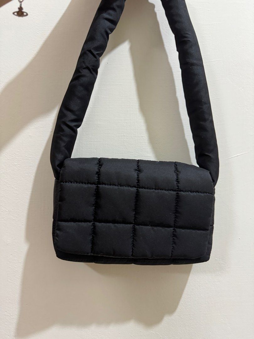 H M Bv bottega veneta
