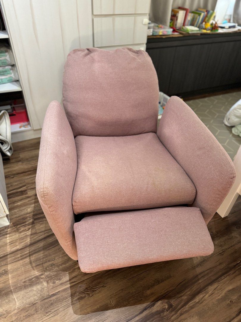 Ikea pink online recliner chair