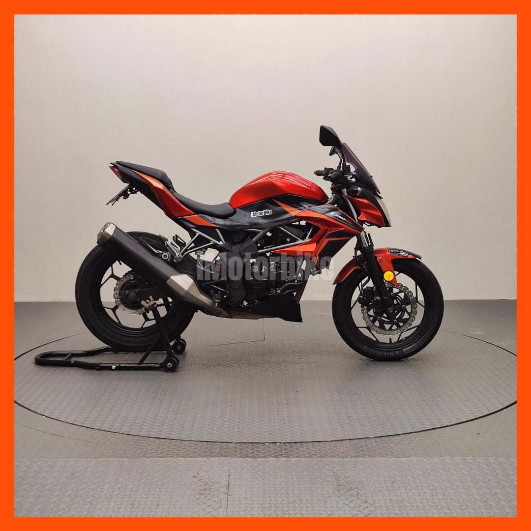 Z250sl 2015 top