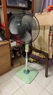 (Category: ) located in . Submitted by snrcustoms (Listing ID 1286732256, Image 1). Description: .