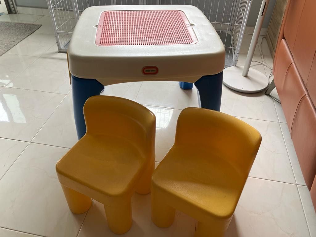 Little tikes table and chairs with drawers outlet