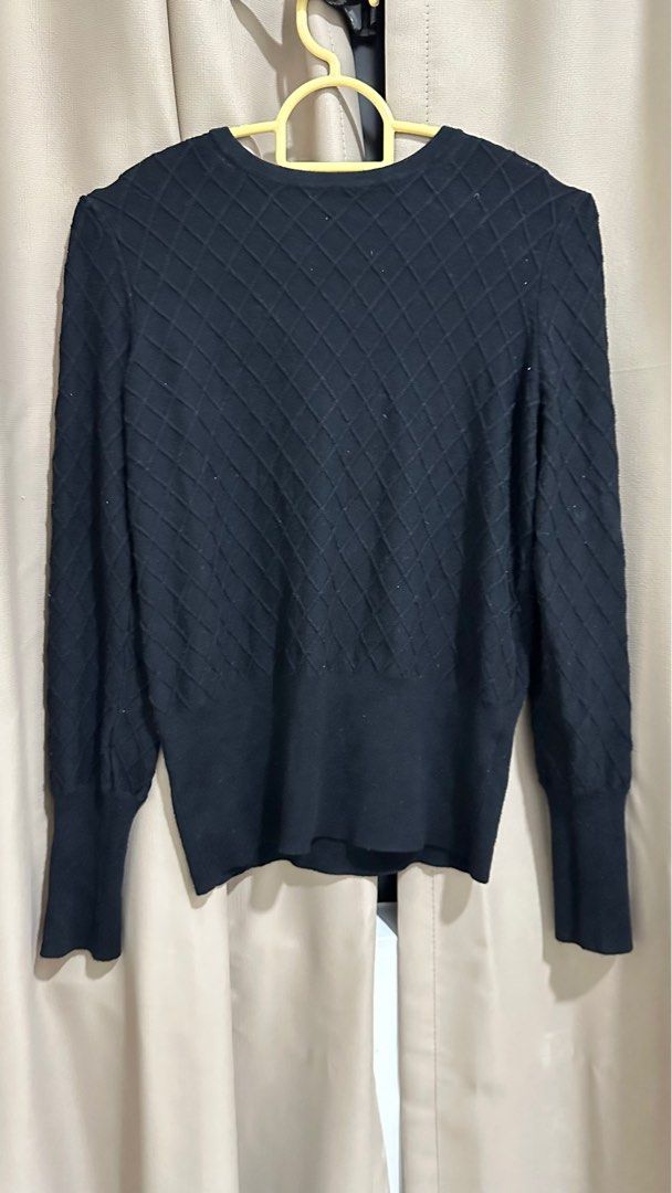 Marks knitwear sales