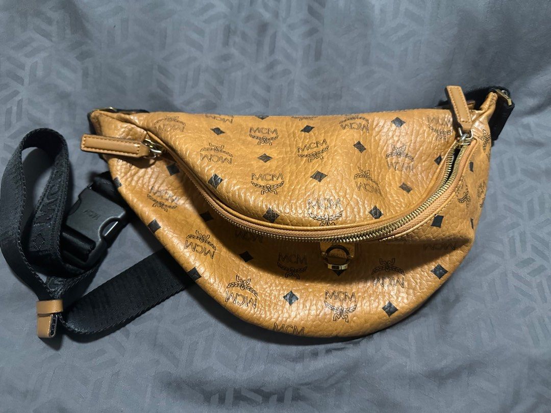 Mcm belt shop bag medium