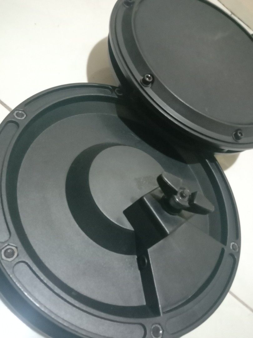 Medeli DD506 Electronic Drums Parts (Category: Musical Instruments) located in Surigao. Submitted by charlesborja (Listing ID 1257968582, Image 2). Description: For Sale! Medeli DD506 Electronic Drums Parts If per piece: -2pcs. Toms = 1,000 each -Hi-hat Pedal = 1,500 If take all: 2,500 All working. Pm me..