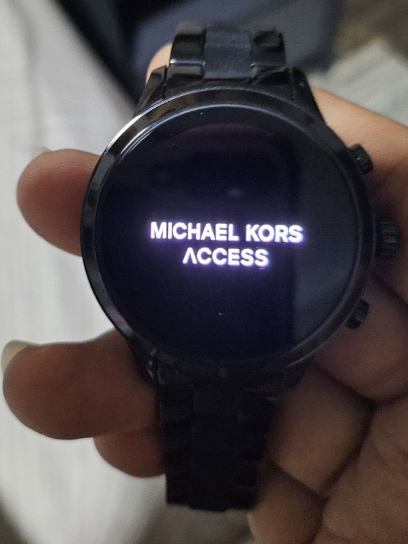 Michael kors black smart watch discount