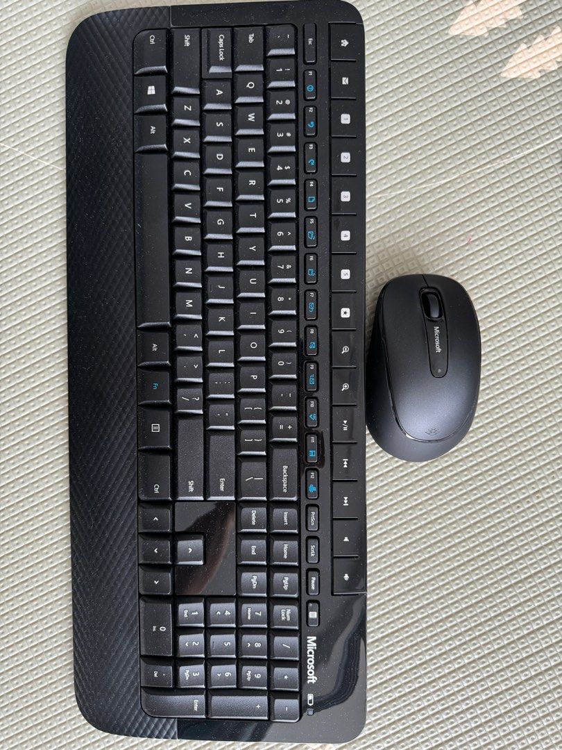 Microsoft wireless keyboard mouse 2000 Computers Tech Parts