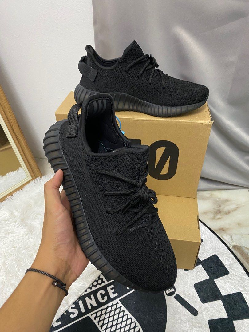 Adidas yeezy full black sale
