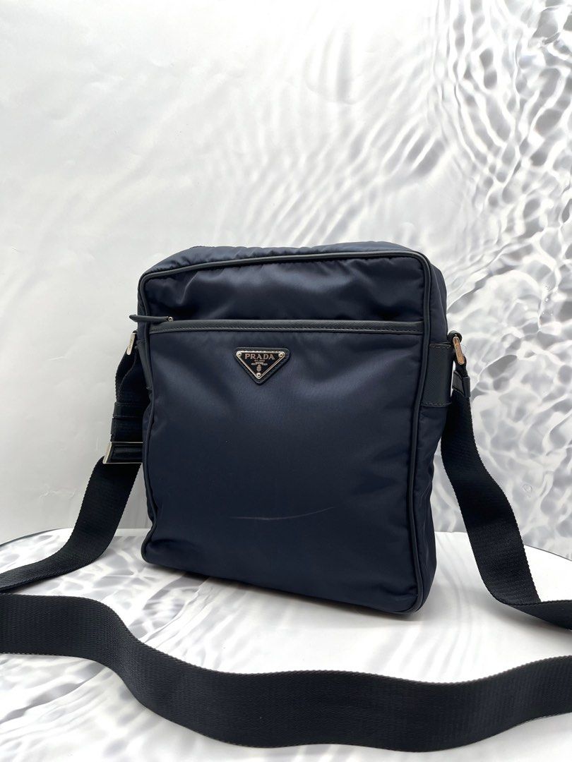 Prada messenger bag sale outlet