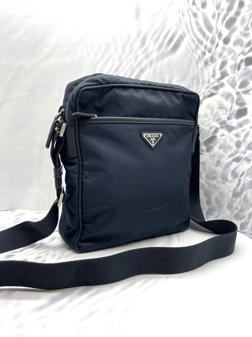 Prada messenger bag sale hot sale