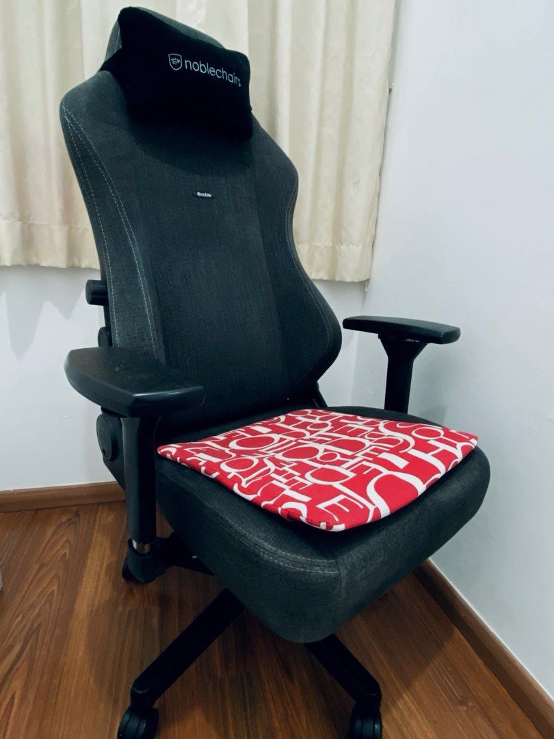 Noblechairs new arrivals hero anthracite