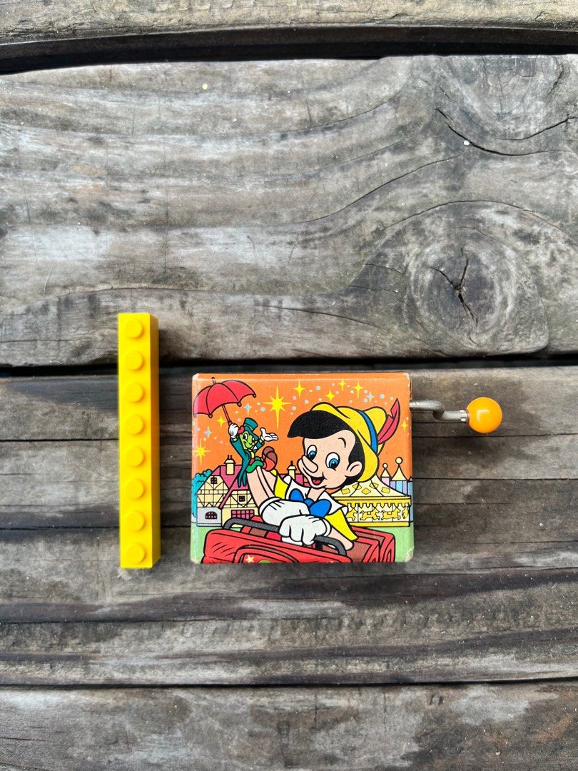 Pinocchio Mini Music Box (Category: Vintage Collectibles) located in Caloocan City. Submitted by snapshop_ph (Listing ID 1286695320, Image 2). Description: 💟 Mini music box working 💟 disneylabd markings 💟 Php450 💟 Lalamove, Flash delivery 💟 Gcash, Bdo, Metrobank 💟 North Caloocan area.