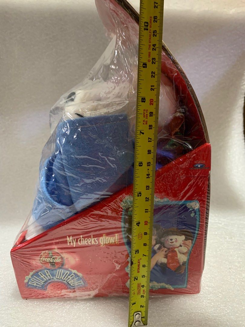 Polar Cubs / Coca Cola Collectibles (Category: Vintage Collectibles) located in Antipolo. Submitted by cebb888 (Listing ID 1286692389, Image 2). Description: Collector’s item declutter ( sealed with plastic like new ) Not sure if paw & sound control working . Where is , as is hard to find item. Size: 8” x 8” x 14 .