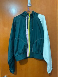 （分類：）位於 。 由 maralara 提交（商品編號 1286728812，圖片 1）。簡介： 。