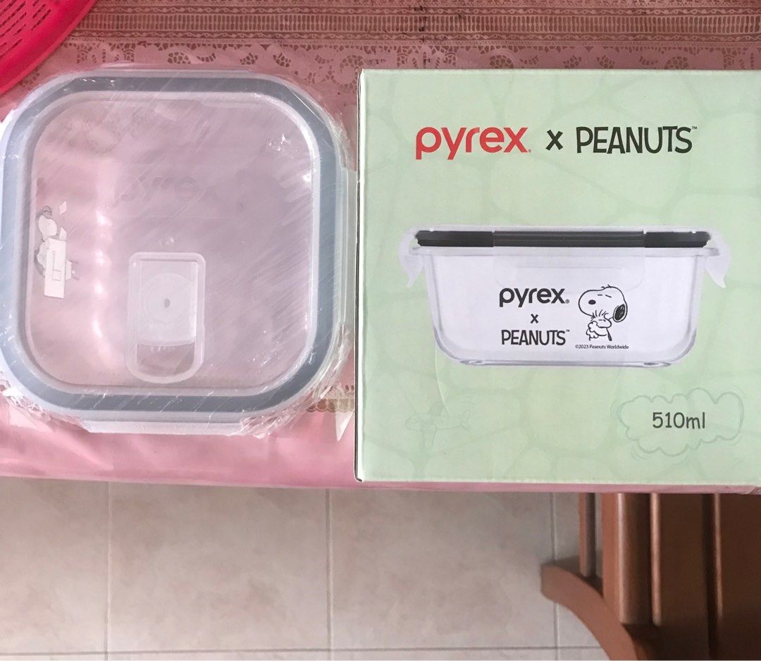 Pyrex Glass Square Container 510ml, TV & Home Appliances, Other Home ...