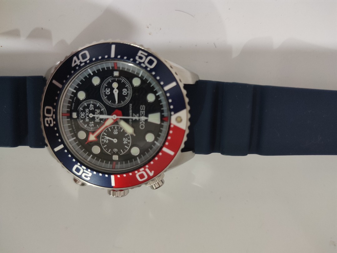 Seiko prospex padi special edition chronograph solar diver's 200m pepsi bezel online ssc663p1