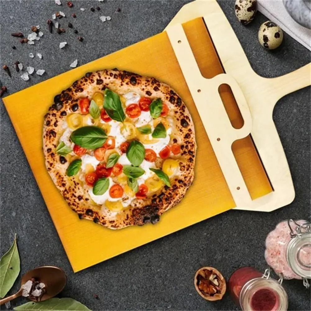 Sliding Pizza Peel, Pala Pizza Scorrevole, The Pizza Peel that Transfers  Pizza Perfect Paddle with Handle, 家庭電器, 廚房電器, 其他廚具- Carousell