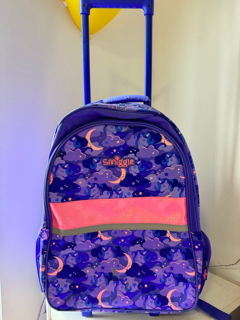 Beg roda on sale smiggle