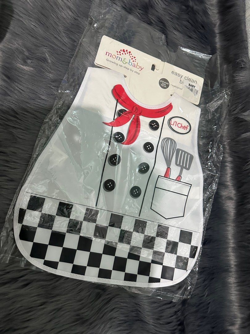 Waterproof Bibs (Category: Changing Mats & Accessories) located in Pasay City. Submitted by maljake (Listing ID 1286763056, Image 2). Description: From Baby company 2 pcs Rfs. Stocks lng, ayaw ni bby ng bib😀.