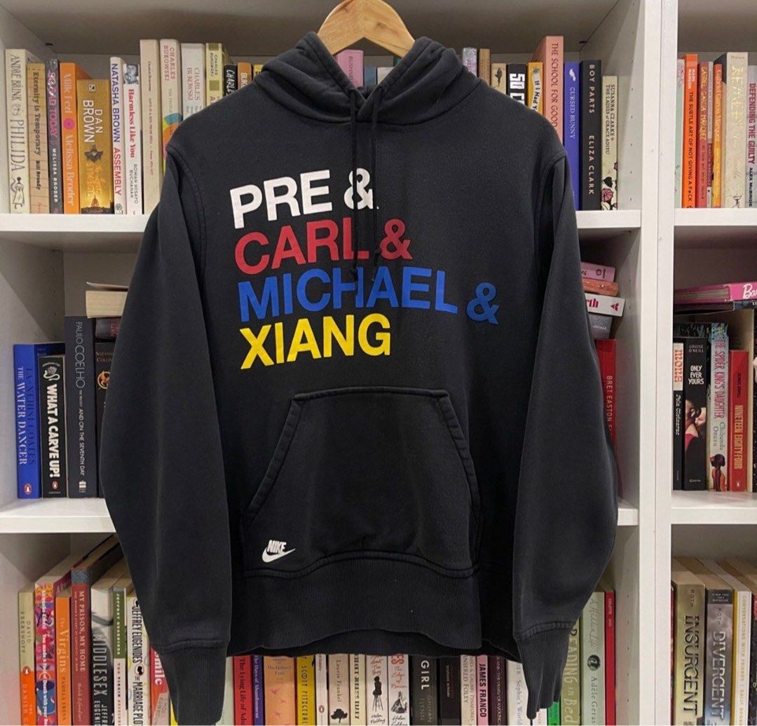 Nike hoodies online finish line